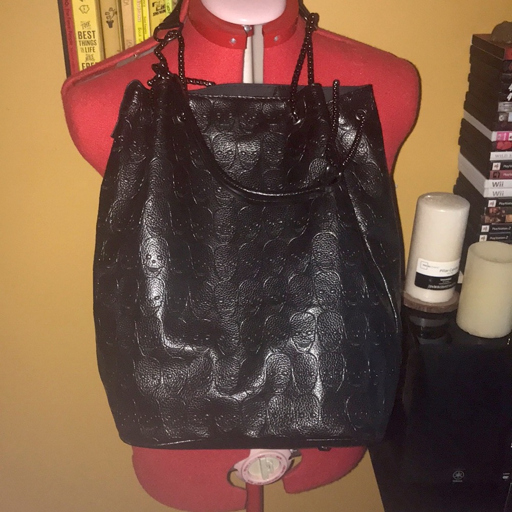 2-FOR-1 Embossed Skull Biker Babe Bags
